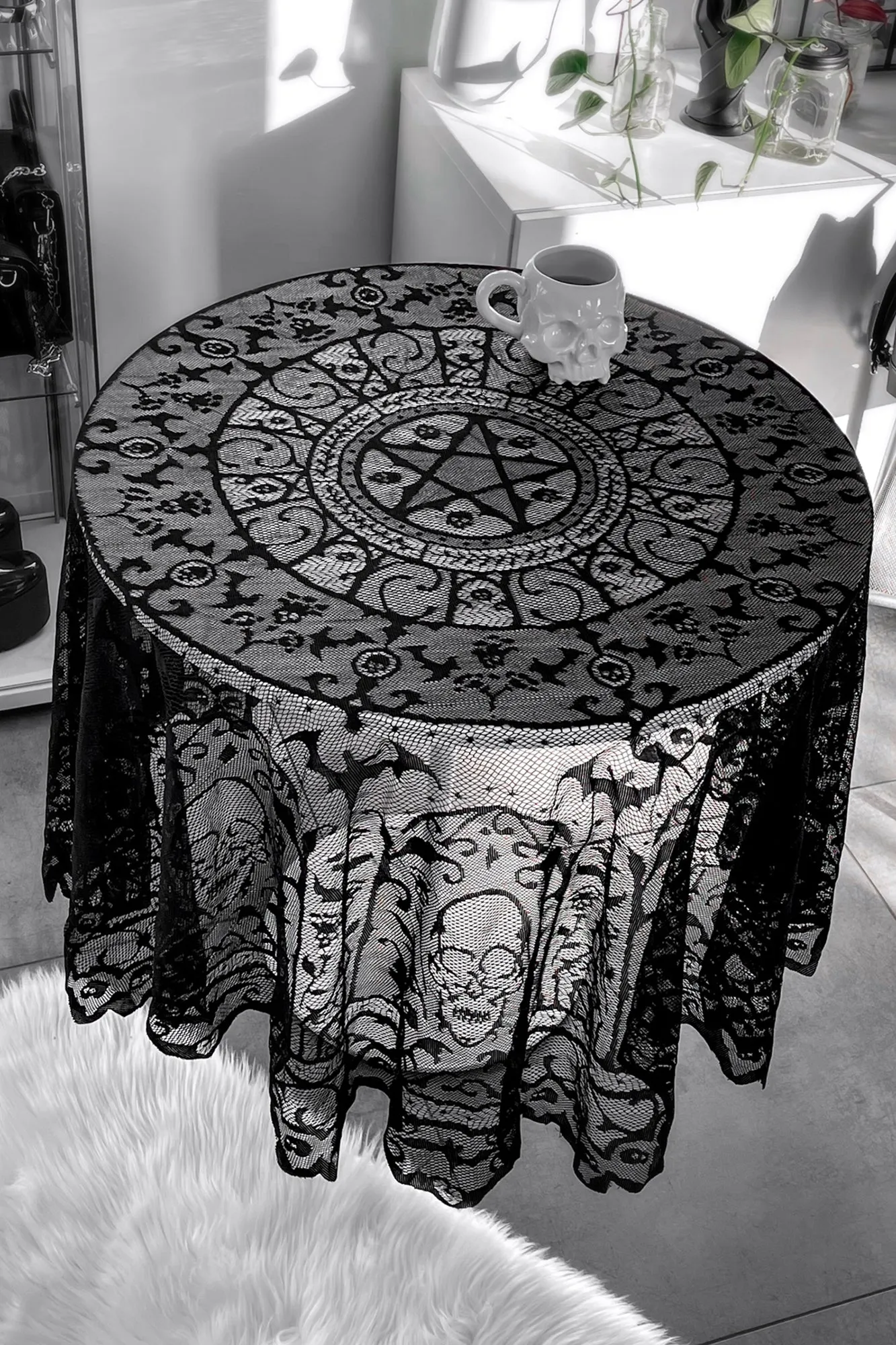 Asra Lace Tablecloth