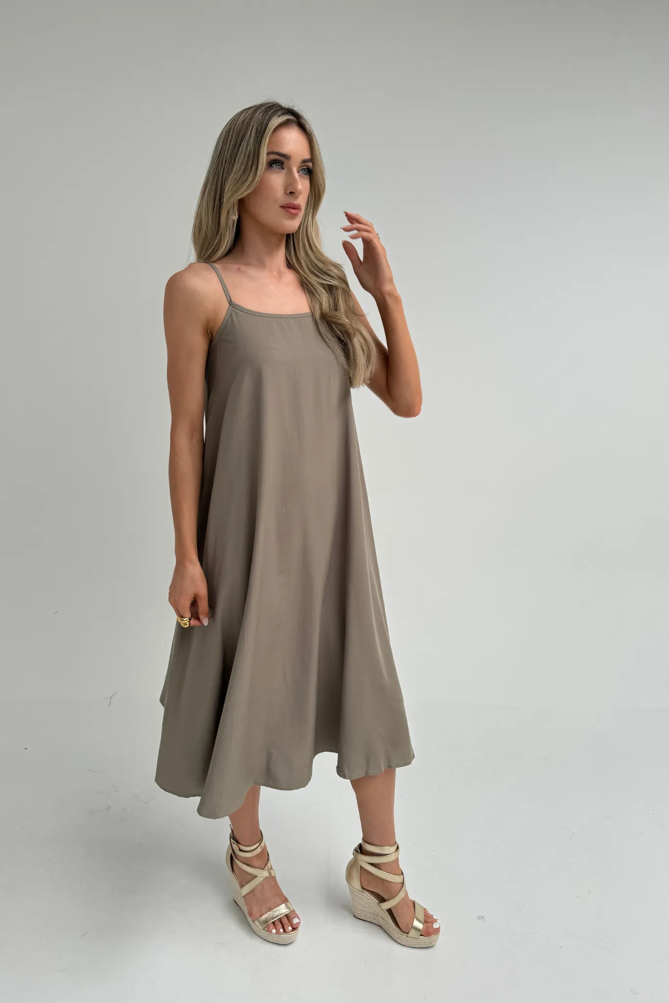 Becca Tie Back Sun Dress In Khaki