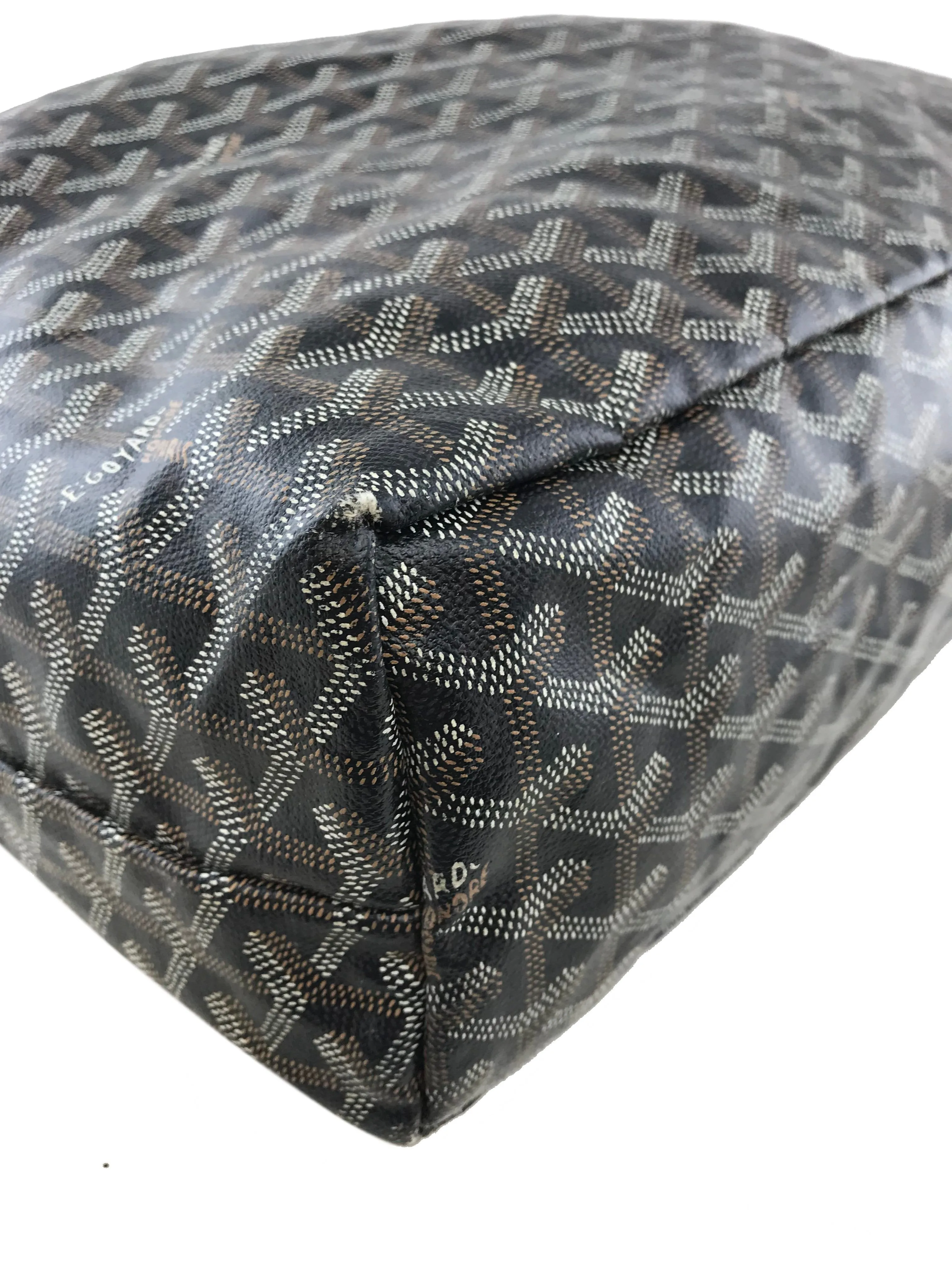 Goyard Chevron Fidji Zip Hobo