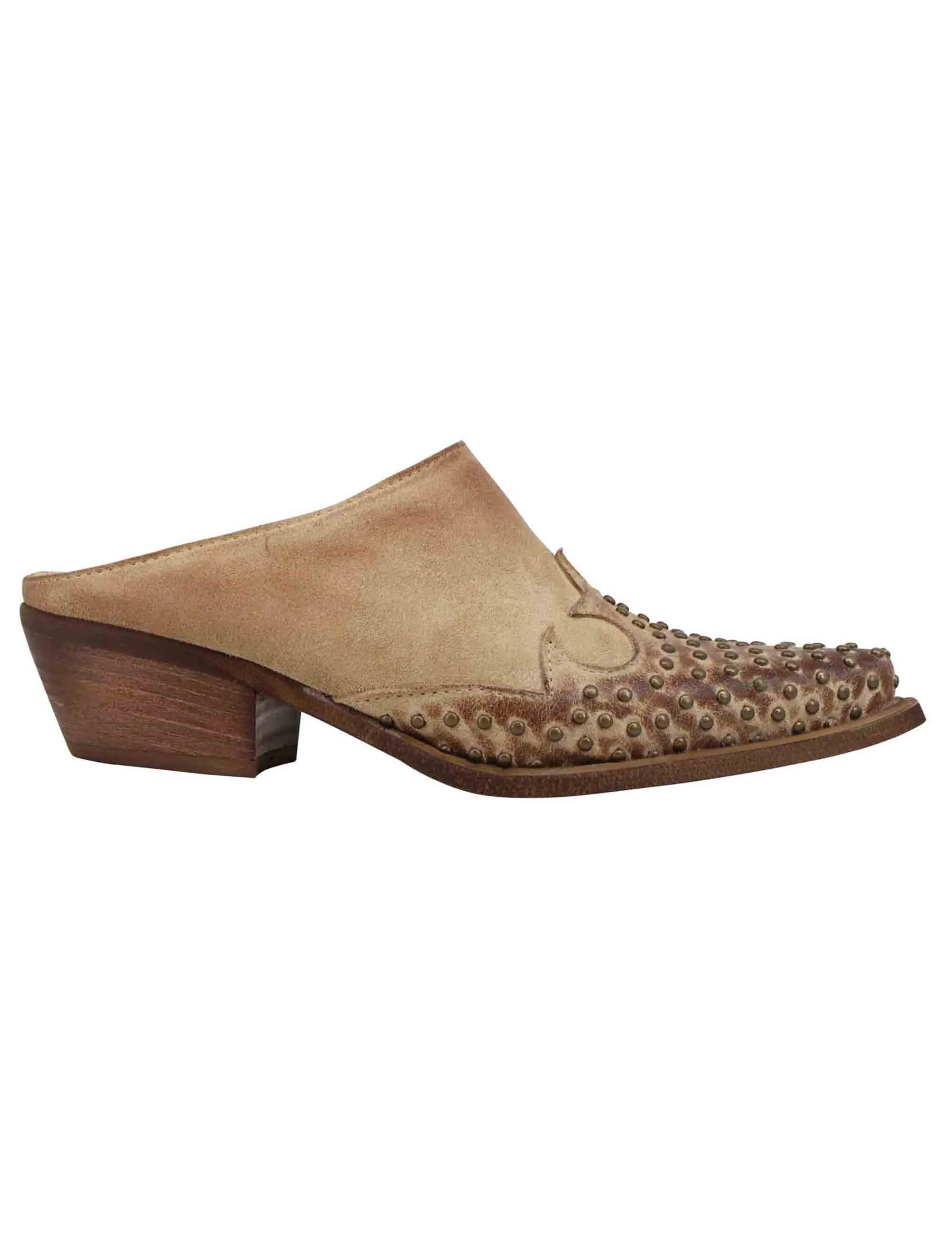 Sabot donna in pelle beige con borchie