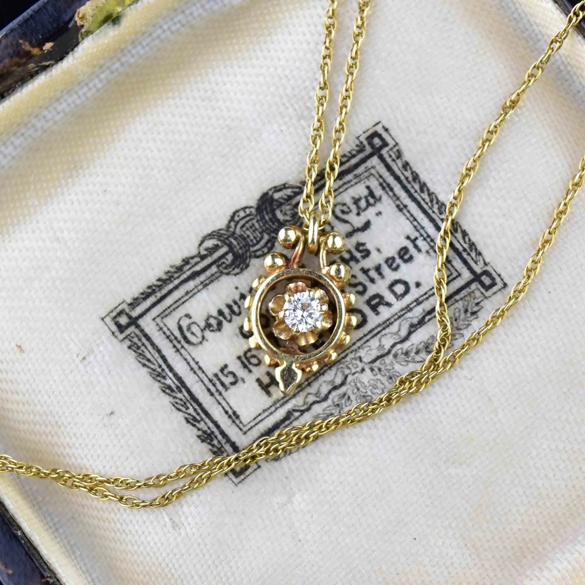 Vintage 14K Gold Buttercup Diamond Pendant Necklace